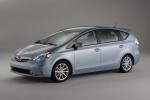 Toyota Prius V 2011 года